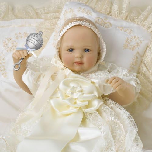 Кралското Бебе Кукла Крштевка