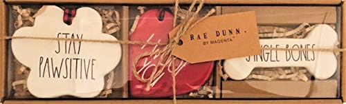 Rae Dunn Сет од 3 Миленичиња Куче Божиќ Украси, Останете Pawsitive, јас Woof Вас, Jingle Коски Керамички Празник Украси за Елка со Црвена Plaid Виси Лента